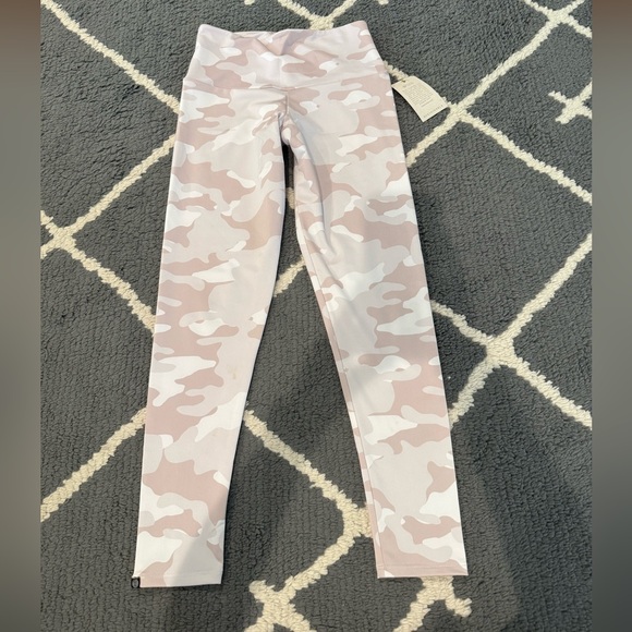 Onzie Beige Camo High Rise Luna Legging - Picture 1 of 6